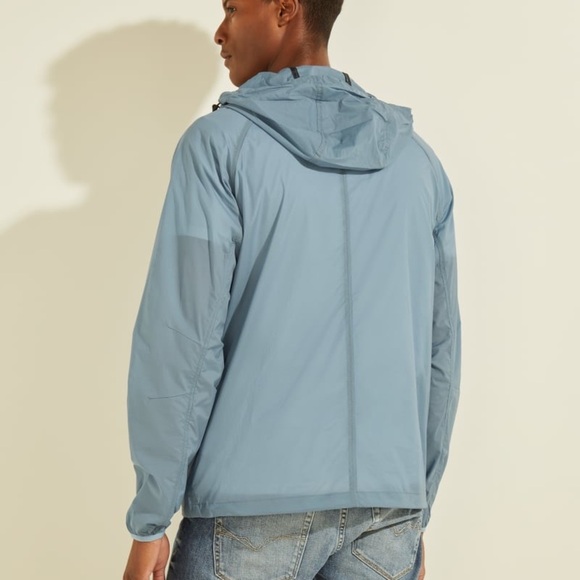 New GUESS Mens Hooded Windbreaker SZ XL - Picture 3 of 5